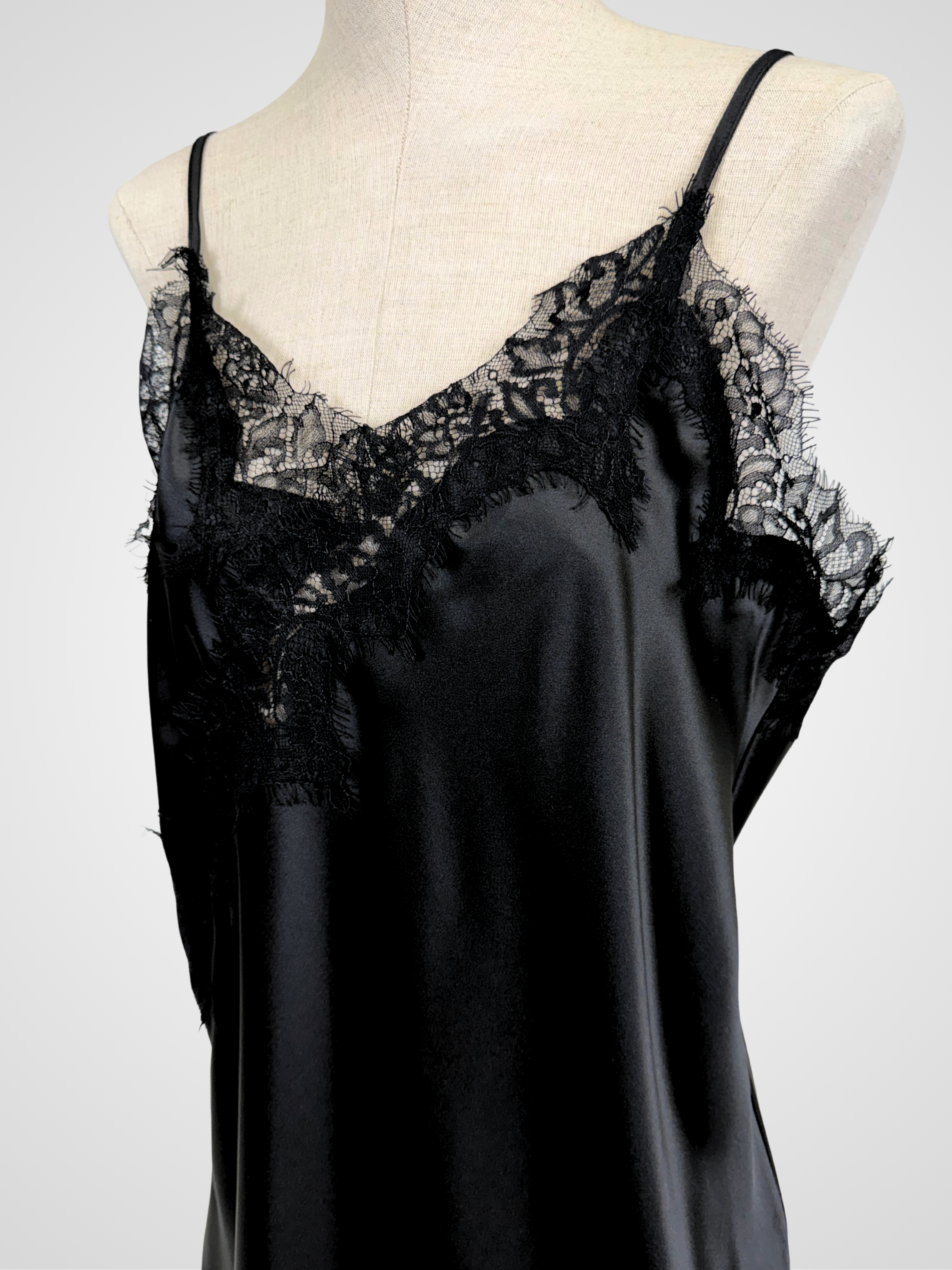 Robe Dentelle Montaigne